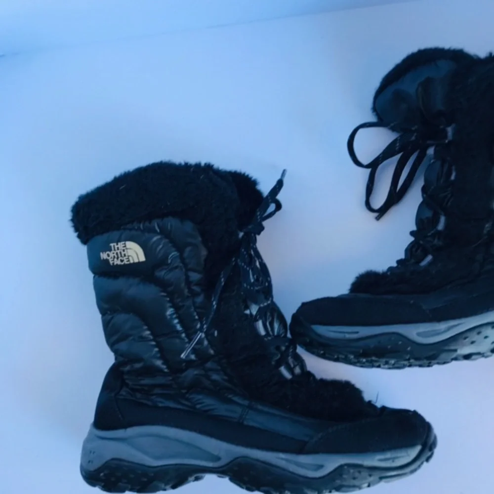The North Face Black Winter Boots